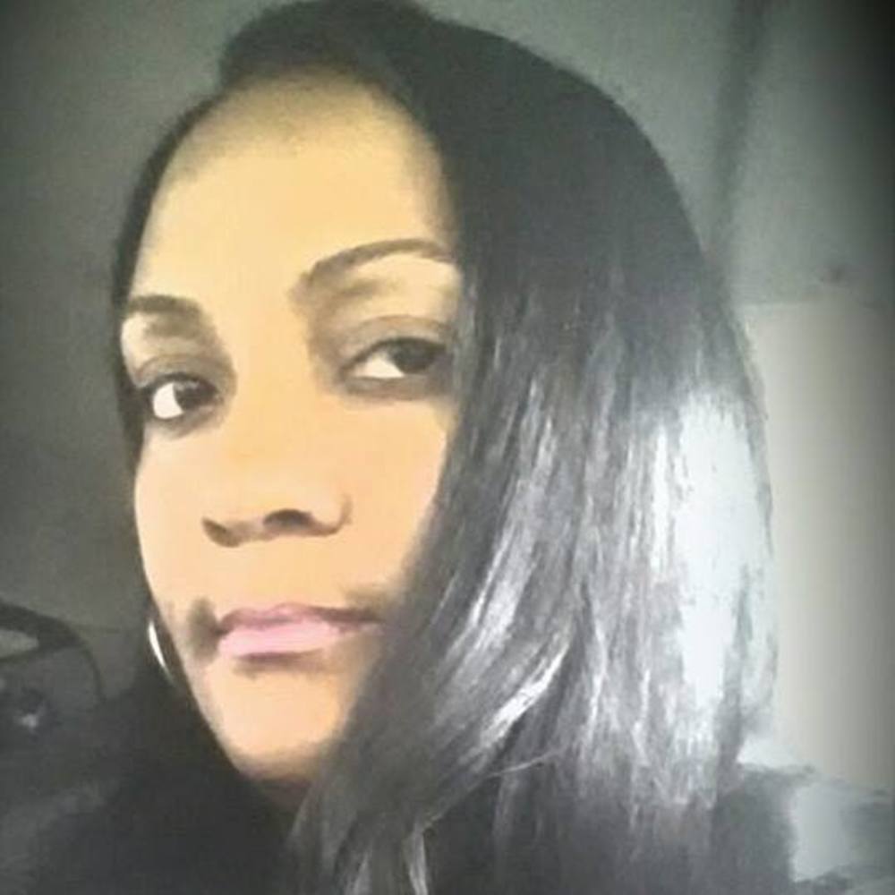 Meet your Posher, Sharon